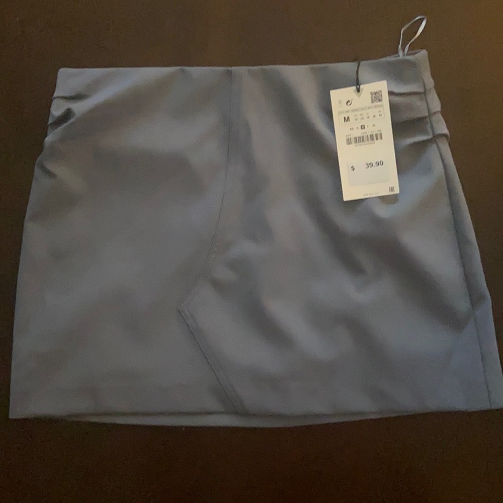 Zara. Blue Mini Skirt. Size M. Never Worn.